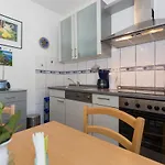Apartament Twisting By The Private Pool Zadar