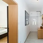Apartament Twisting By The Private Pool Zadar