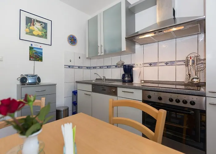 Apartment Twisting By The Private Pool Zadar