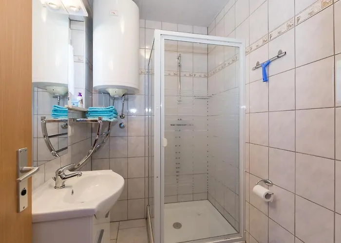 Twisting By The Private Pool Zadar